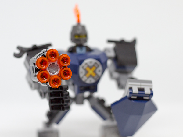 Nexo Knights Build Your Own Adventure 04
